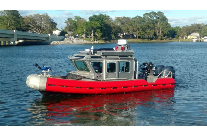 <strong>25  Safeboat FireBoat Build </strong>25 Safeboat Fireboat Conversion Renovation 